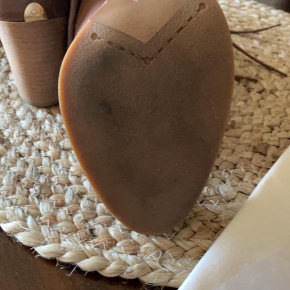 UGG Analise Exposed fur lace up boots. - Picture 12 of 16